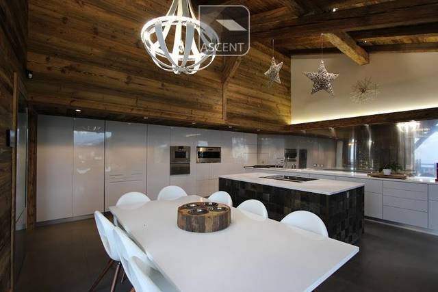 Holiday rentals Chalet 18 sleeps 600 m² Combloux 74920