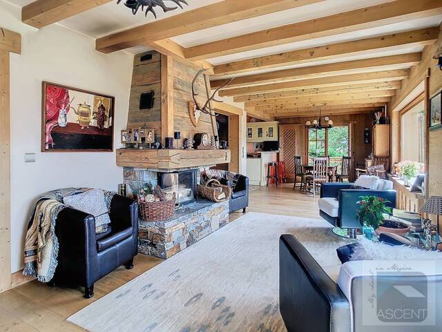 Vente Chalet 5 pièces 210 m² Combloux 74920 INTAGES BAS