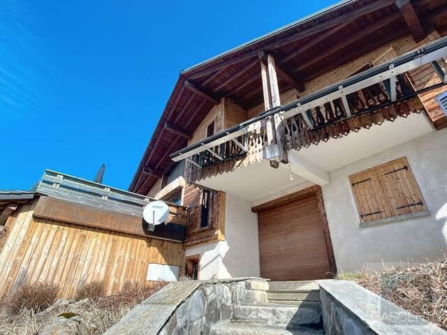 Sale Chalet 5 rooms 135 m² Notre-Dame-de-Bellecombe 73590