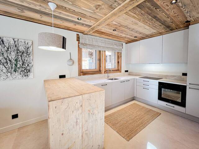 Vente Chalet 5 pièces 150 m² Notre-Dame-de-Bellecombe 73590