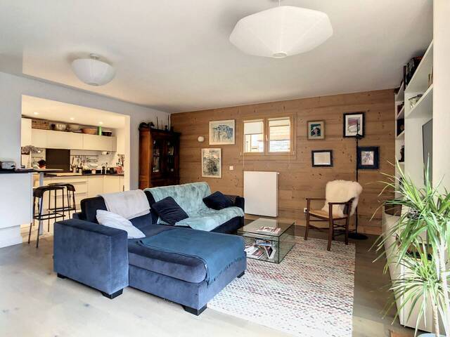 Sale Apartment 3 rooms 84.6 m² Combloux 74920