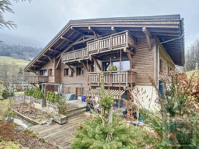 Sale Apartment 4 rooms 82.08 m² Megève 74120