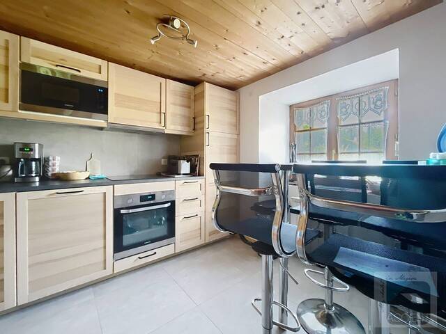 Sale Apartment 7 rooms 158 m² Megève 74120