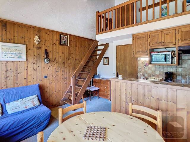 Sold Apartment duplex 2 rooms 30.04 m² Demi-Quartier 74120