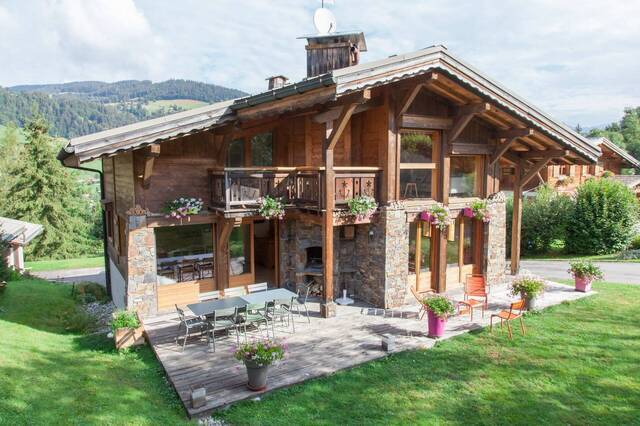 Holiday rentals Chalet 230 m² Megève 74120