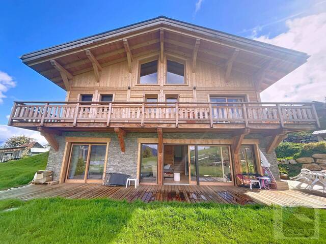 Holiday rentals Chalet 180 m² Megève 74120