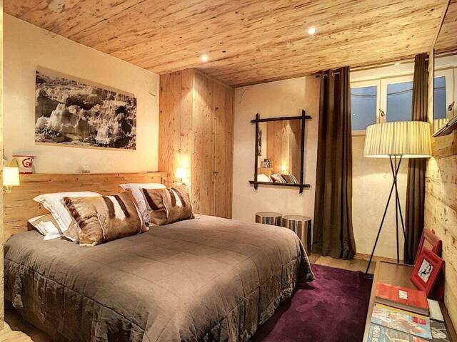 Holiday rentals Chalet farm 400 m² Megève 74120