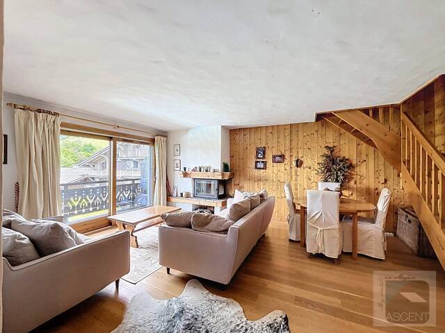 Sale Apartment duplex 3 rooms 66 m² Megève 74120