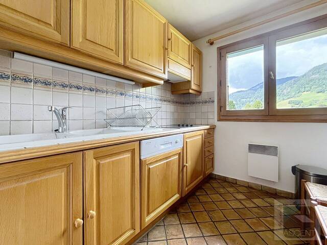 Sale Apartment duplex 3 rooms 66 m² Megève 74120