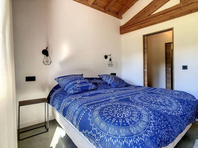 Location vacances Chalet 160 m² Demi-Quartier 74120