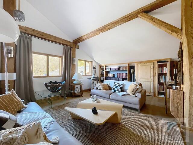 Sale Chalet farm 6 rooms 245.78 m² Saint-Gervais-les-Bains 74170