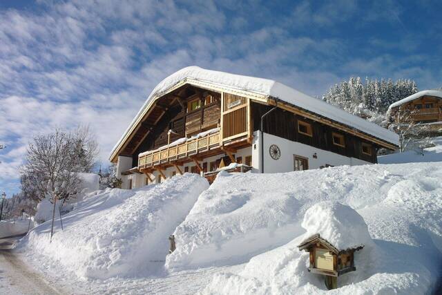 Location vacances Appartement 150 m² Megève 74120