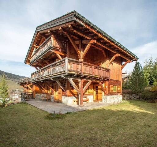 Location vacances Chalet 250 m² Megève 74120