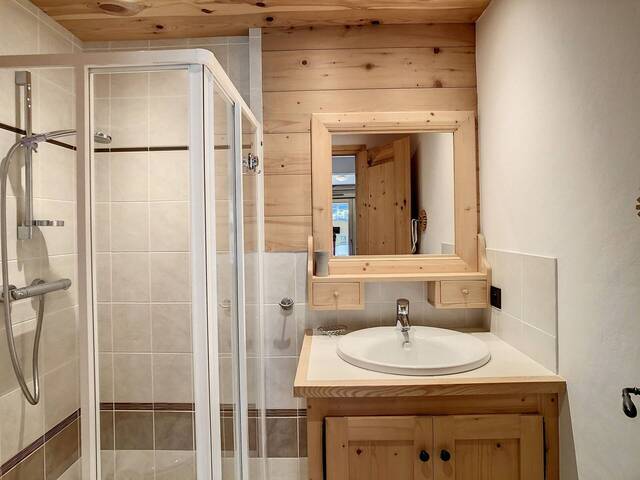 Location vacances Chalet 140 m² Demi-Quartier 74120