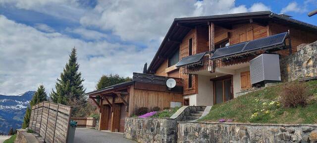 Vente Chalet 4 pièces 135 m² Notre-Dame-de-Bellecombe 73590