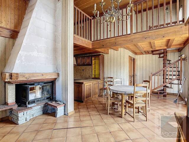 Vente Chalet 4 pièces 135 m² Notre-Dame-de-Bellecombe 73590