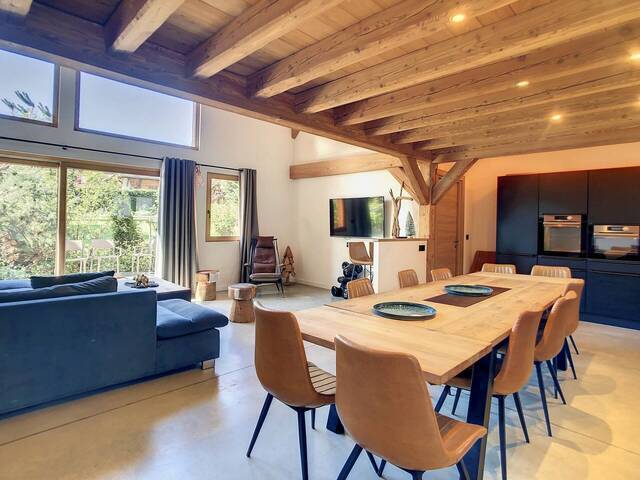 Location vacances Chalet 160 m² Demi-Quartier 74120