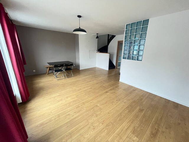 Location appartement 4 pièces 78.37 m² à Lille (59000)