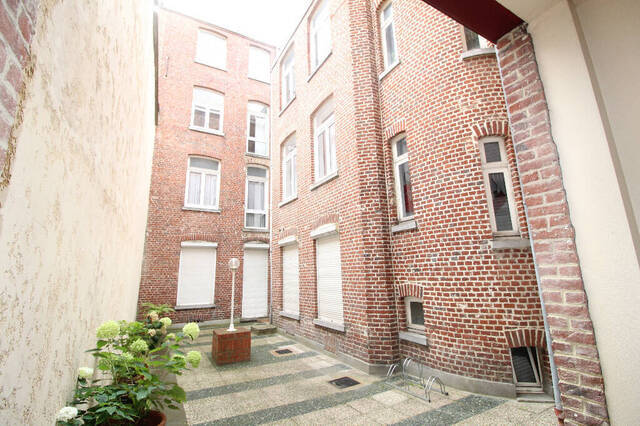 Location appartement 1 pièce 23.42 m² à Lille (59000)