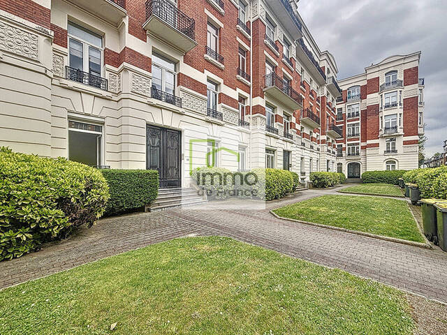 Vente appartement 2 pièces 66 m² à La Madeleine (59110)