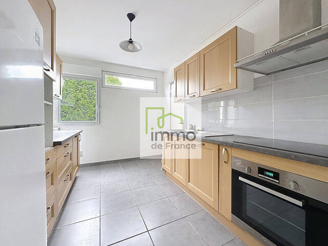 Location appartement 3 pièces 60.06 m² à Lille (59000)