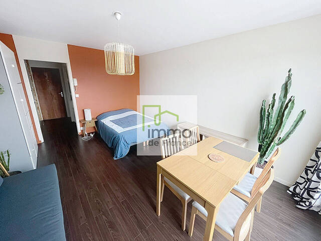 Location appartement 1 pièce 27.17 m² à Lille (59000)