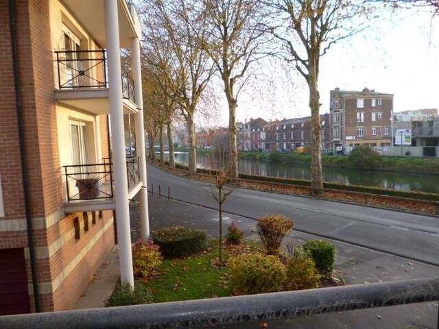 Location Appartement 2 pièces 51.7 m² Lille (59000) BOIS BLANCS BUS A PIED