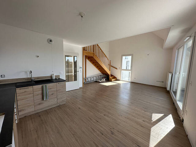 Location appartement 4 pièces 90.1 m² à Lille (59000)