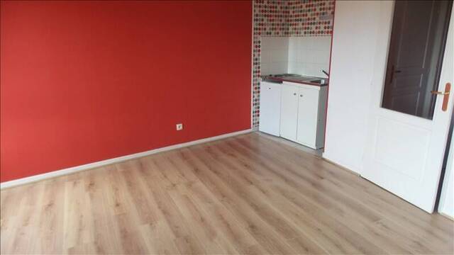 Location Appartement 1 pièce 24.01 m² Lille (59000) LILLE CENTRE GARES