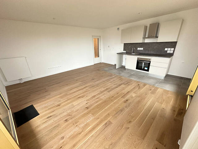 Vente Appartement 3 pièces 67.73 m² Lille (59800)