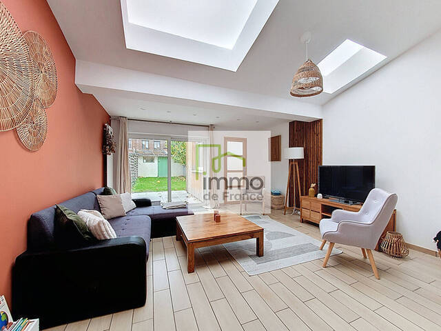 Vente Maison 5 pièces 109 m² La Madeleine (59110)