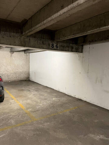 Location stationnement parking / box à Lille (59000)