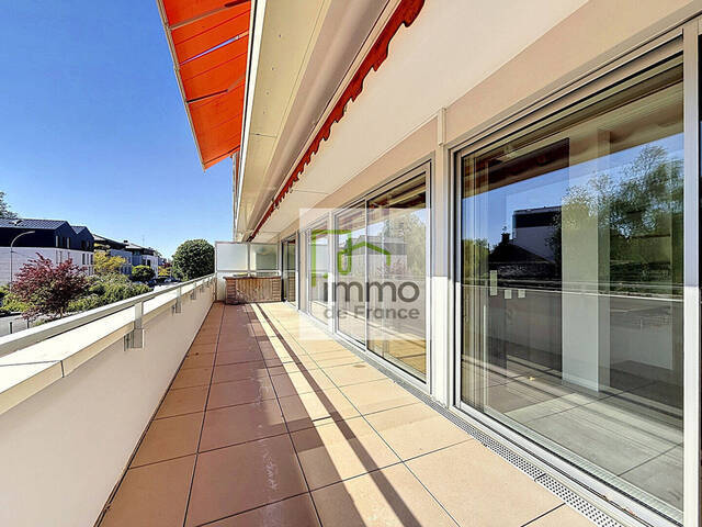 Vente Appartement 3 pièces 107.4 m² Marcq-en-Barœul (59700)