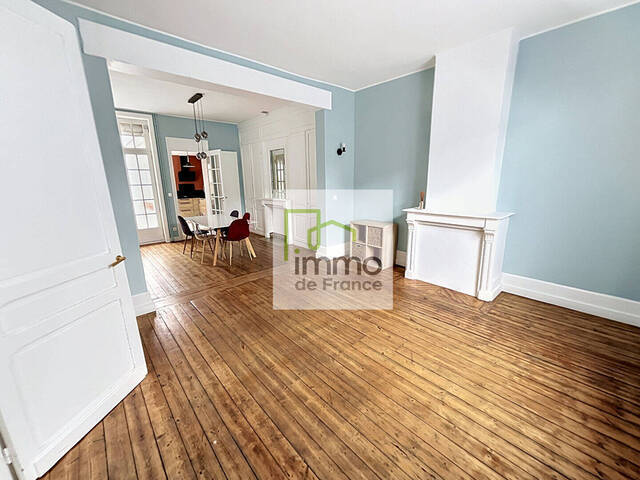 Vente Maison 5 pièces 137.11 m² Phalempin (59133)