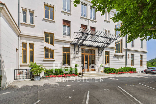 Sale Apartment appartement 4 rooms 113 m² Évian-les-Bains (74500) CENTRE EVIAN