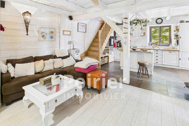 Vente Maison de village 6 pièces 180 m² Excenevex (74140) CENTRE VILLAGE