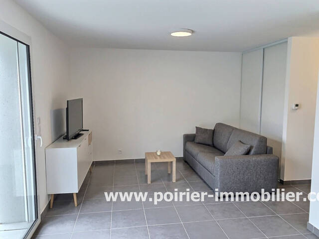 Rent Apartment studio 1 room 30.39 m² Excenevex (74140)