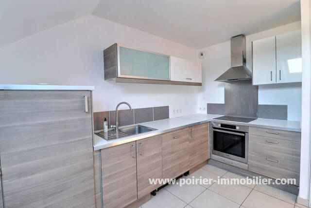 Rent Apartment duplex 4 rooms 86.4 m² Ville-en-Sallaz (74250)
