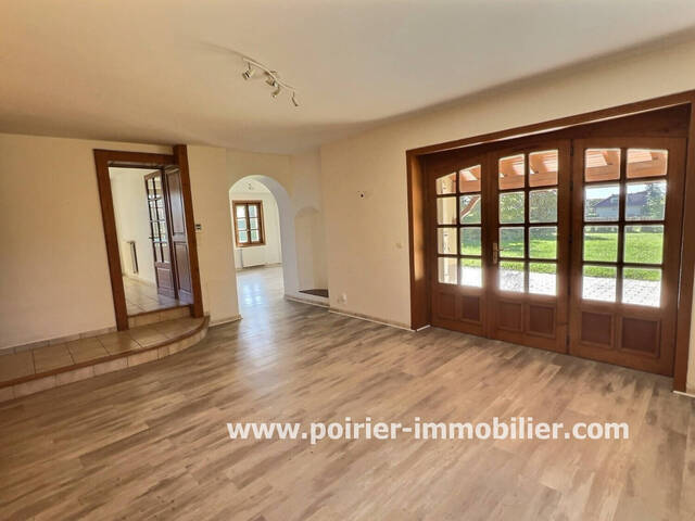 Louer Maison 6 pièces 182.65 m² Messery (74140)