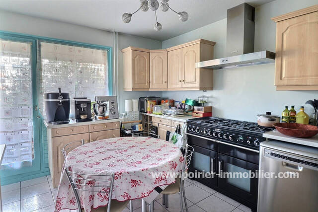 Sale Apartment appartement 5 rooms 101 m² Thonon-les-Bains (74200)