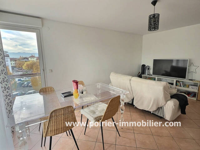 Louer Appartement 3 pièces 75.95 m² Ville-la-Grand (74100)