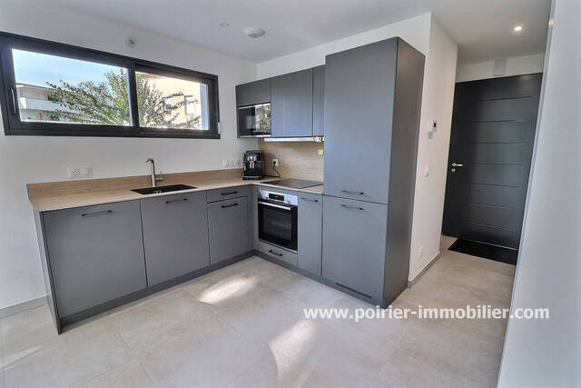 Vente Maison 4 pièces 88 m² Bons-en-Chablais (74890)