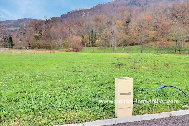 Vente Terrain 851 m² Cervens (74550)