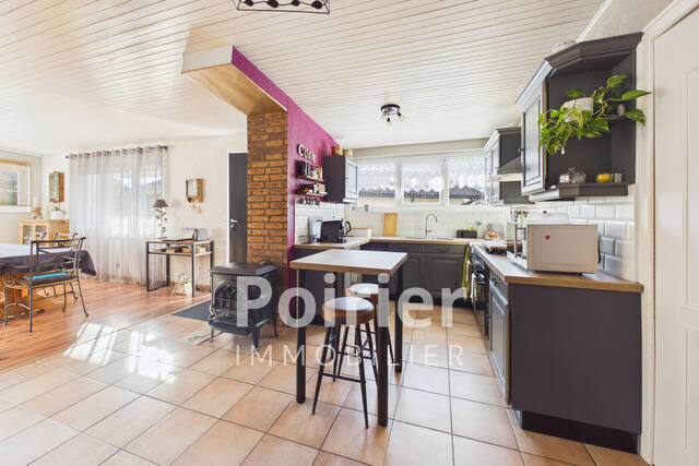 Sale House maison 3 rooms 82.28 m² Lyaud (74200)