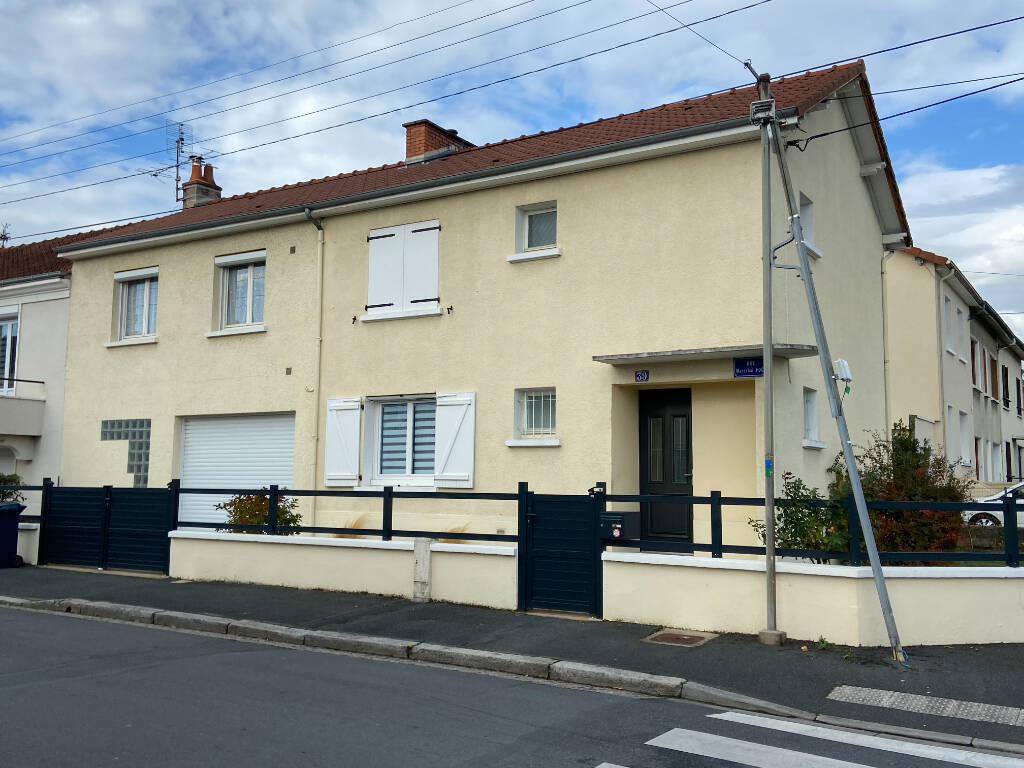 Vente Maison 6 pièces 107.63 m² Châteauroux 36000