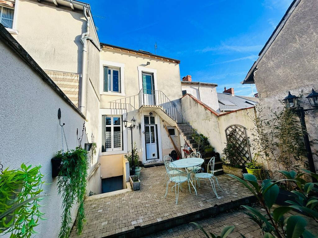 Vente Maison 7 pièces Châteauroux 36000