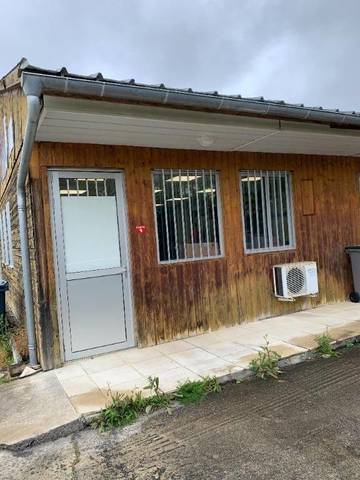 Rent Professional space local commercial Châteauroux 36000