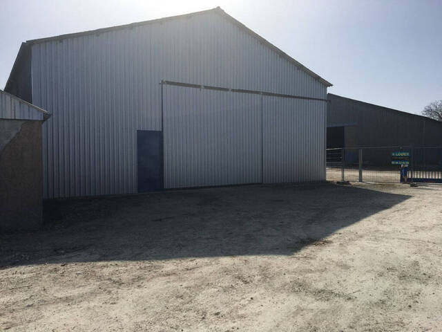 louer Professional space local d'activité Bourges 18000