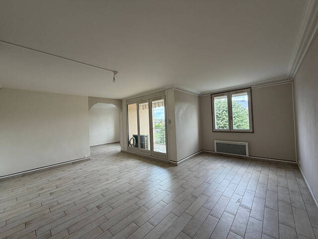 louer Apartment appartement 3 rooms Châteauroux 36000