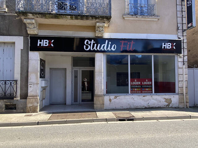 louer Professional space local commercial Argenton-sur-Creuse 36200